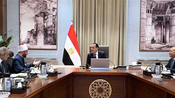 رئيس الوزراء يؤكد ضرورة تبني مشروع لـ"تخضير القاهرة"