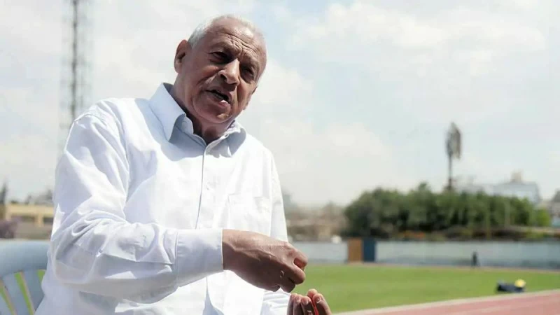 الكرة المصرية تنعى أسطورة الستينيات مصطفى رياض