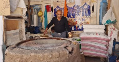 الكنافة البلدى فى سوهاج.. حكاية تراث يضيء ليالي رمضان ويحافظ على المذاق الأصيل