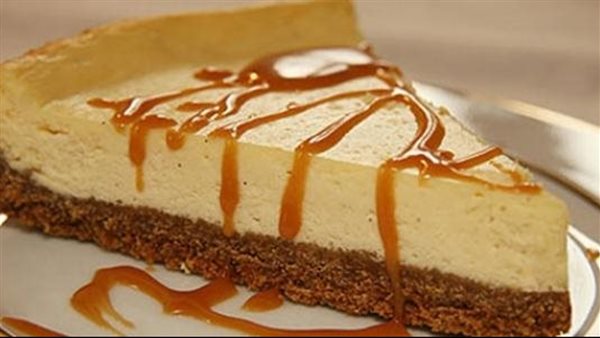 طريقة عمل تشيز كيك بالكراميل في خطوات بسيطة