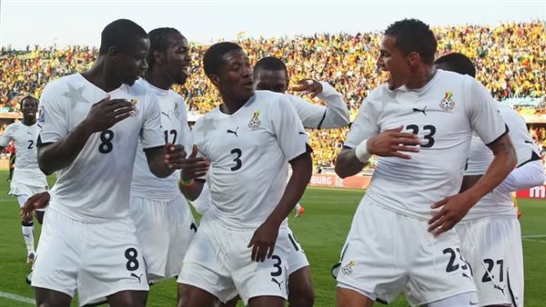 سليمانا وأيوو يقودان هجوم منتخب غانا أمام منتخب ويلز
