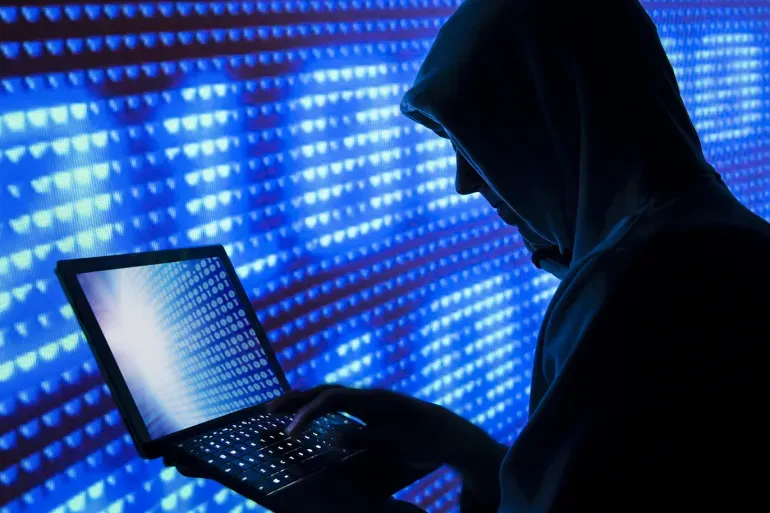 الإمارات تتصدى لهجمات سيبرانية تستهدف قطاعها المالي