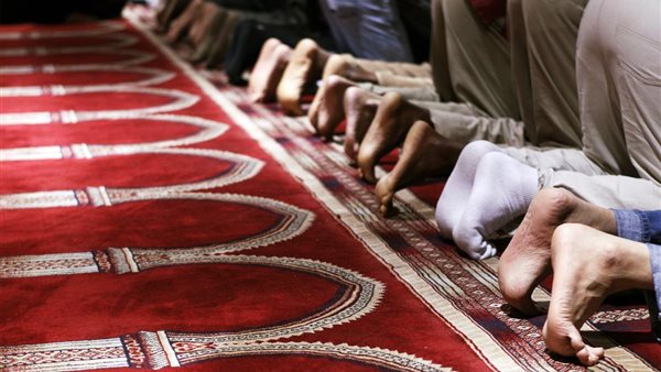 كيف يتحقق الإحسان في العبادات على نهج النبي؟ عالم أزهري يجيب (فيديو)