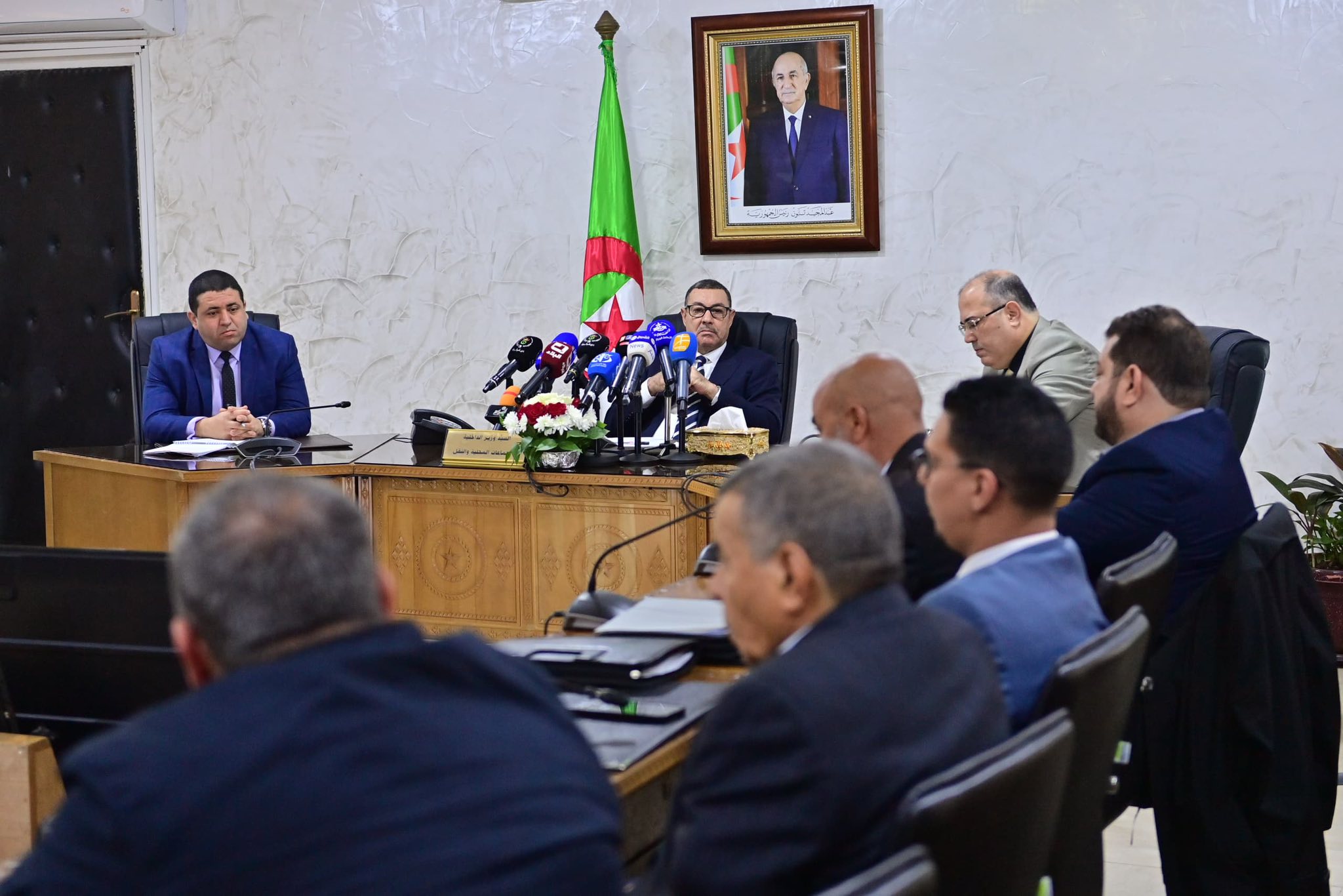سعيود يجدد التزام الدولة بتوفير كافة الإمكانيات للتطبيق الفعال لقانون المرور