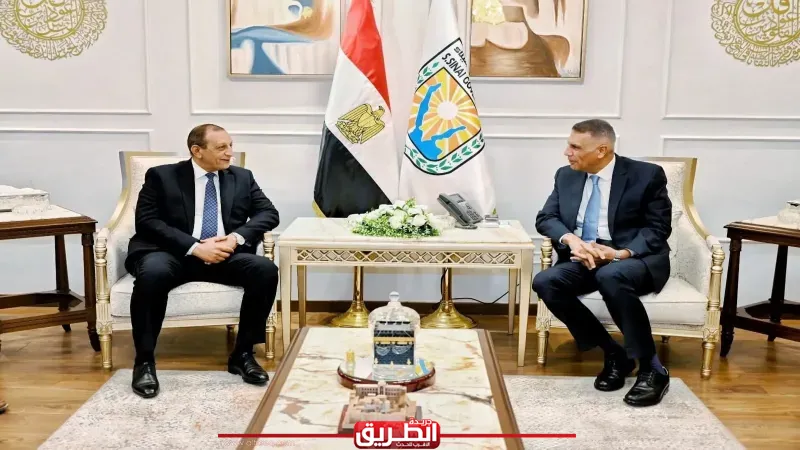 لدعم منظومة النقل البحري.. محافظ جنوب سيناء يناقش تطوير الموانئ مع رئيس موانئ البحر الأحمر
