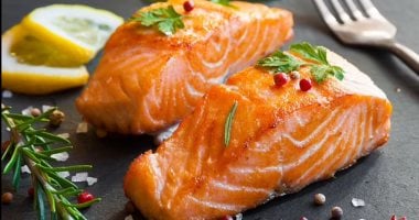 تناول الأسماك مرتين أسبوعيًا يساعد على إنقاص الوزن