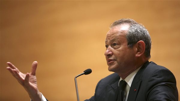 ساويرس: محدش في إخواتي سفيه ومعندناش جراج فيه 12 عربية