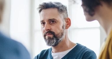 كيف تؤثر العلاقة مع الأب فى شخصية الرجل؟.. 6 عادات ترتبط بـ الدادى إيشوز
