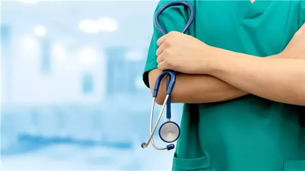 الإدارية العليا تقضي بأحقية الممرضات في الأجر الوظيفي وفق قانون الخدمة المدنية