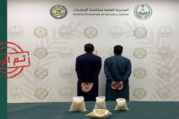 القبض على باكستانيين في الرياض لترويجهما (2.6) كجم "شيو"