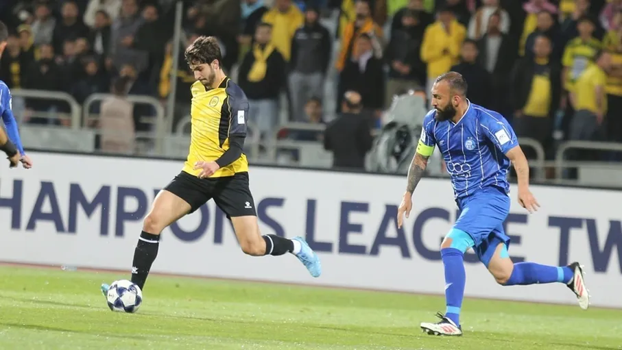 الحسين يسجل إنجازات تاريخية آسيوية.. ويضع اتحاد الكرة في مأزق