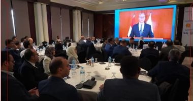 عرض إستراتيجيات لتعظيم الاحتياطيات ضمن ورشة عمل جمعية مهندسى البترول