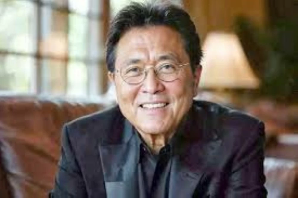 رغم الهبوط.. «كيوساكي» يتوقّع سعر الفضة عند 200 دولار