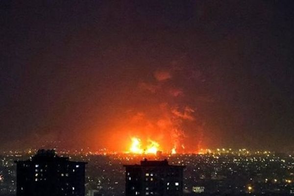 جيش الاحتلال: بدأنا موجة واسعة من الهجمات على بنى تحتية فى طهران