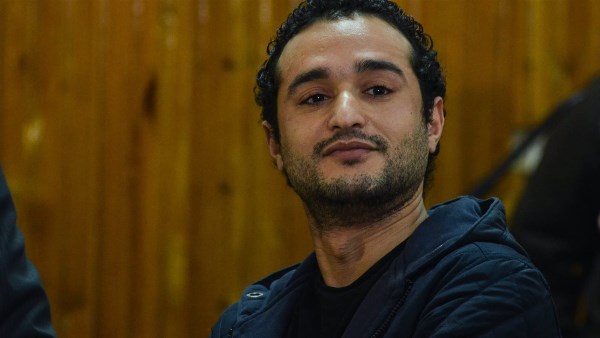 بتهمة نشر أخبار كاذبة.. أحمد دومة يواجه هذه العقوبة طبقا للقانون