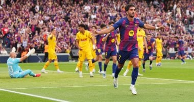 برشلونة ضد إسبانيول.. توريس يتقدم للبارسا بثنائية فى الشوط الأول