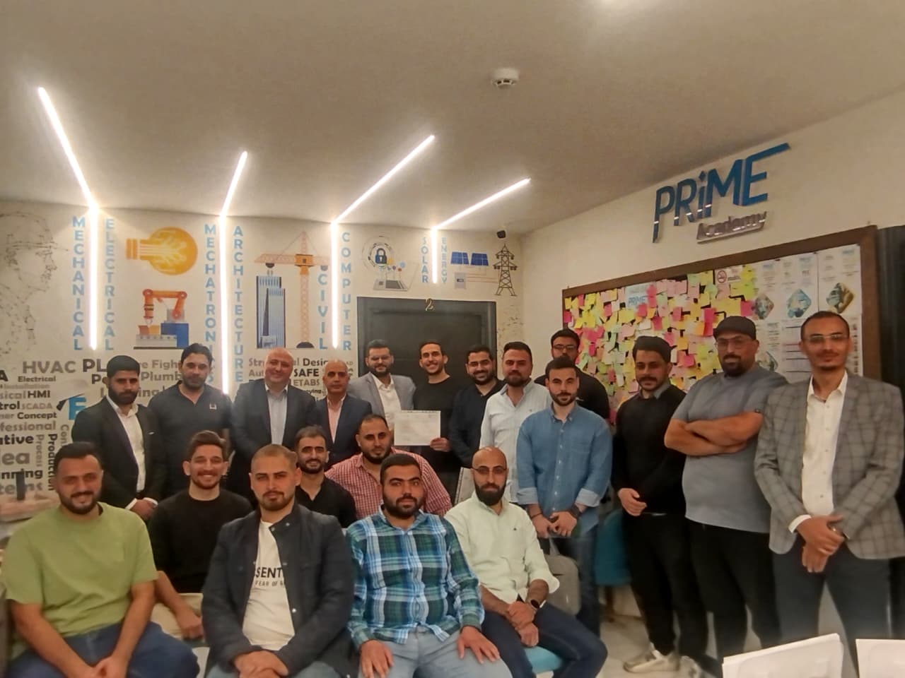 جو 24 : "صناعة عمان" تنظم دورة تدريبية حول الانتاج الصناعي باستحدام ماكينات CNC