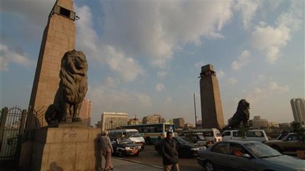 قرار مفاجئ بغلق كوبري قصر النيل كليا في هذا الاتجاه