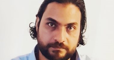 فى صحبة الأبناء.. قصيدة حسن غنيم سالم فى ملتقى بيت الشعر العربى