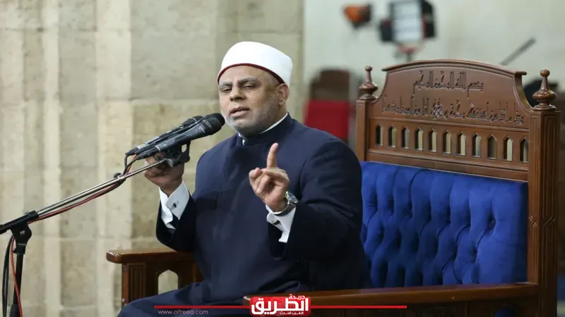 في الليلة الثانية والعشرين من رمضان.. درس التراويح بالجامع الأزهر يؤكد فضل عبادة الذكر على المؤمن