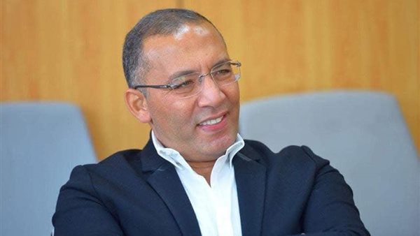 خالد صلاح يدعو الصحف المصرية والعربية للتحقق من معلومات تحقيق استقصائي حول سحب ألبان الأطفال