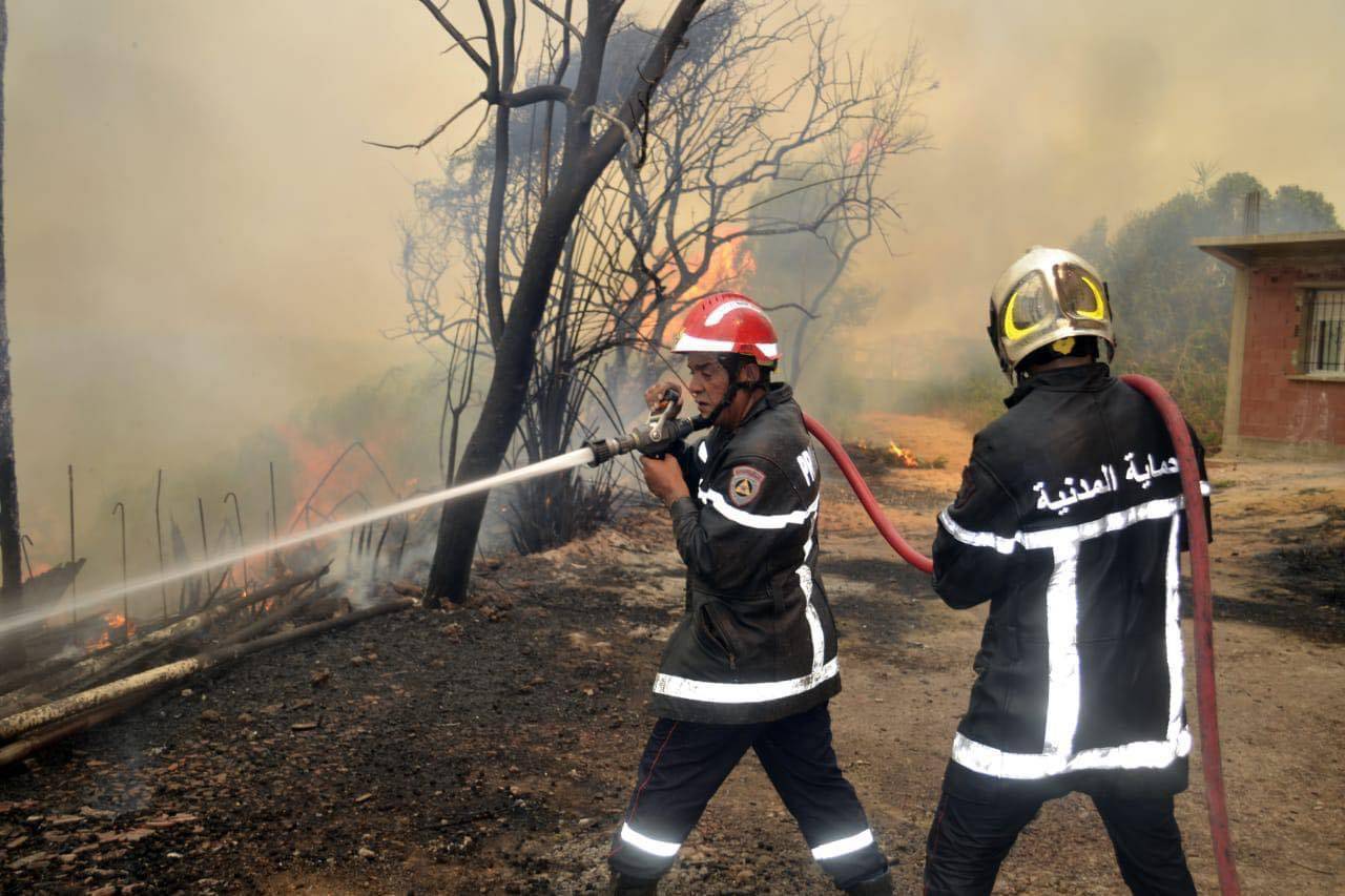 حماية مدنية: اندلاع 33 حريقًا بعدة ولايات