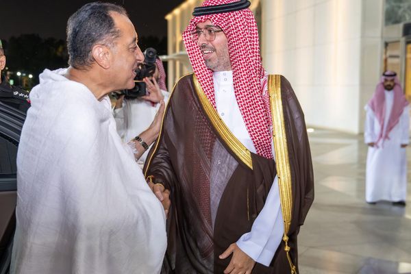 رئيس مجلس الوزراء المصري يصل إلى جدة