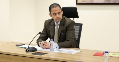 نائب وزير الصحة يعقد اجتماعا لبحث تعزيز التحول الرقمى فى القطاع الصحى