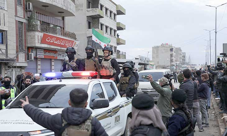 مصدر في وزارة الدفاع السورية لـ«القدس العربي»: انتشارنا على الحدود مع لبنان والعراق وقائي