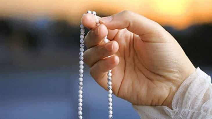 أذكار المساء مكتوبة ووقت ترديدها