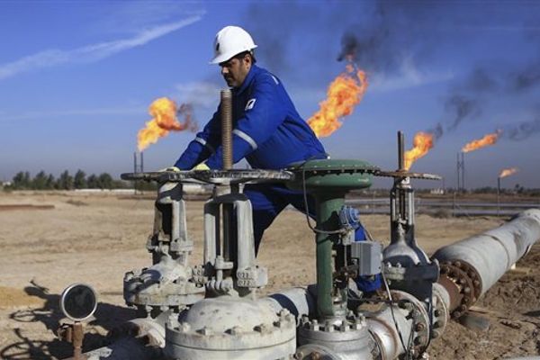 أسعار النفط ترتفع إلى 103.65 دولار للبرميل.. و58.90% زيادة في عام