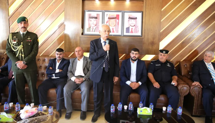 مندوبا عن الملك وولي العهد... العيسوي يعزي الدويري والخصاونة والمقابلة وبوران