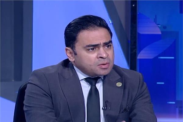 اقتصادي يُحذر: تعطل ممرات الخليج يعني توقف ماكينة العالم وقفزات جنونية في الأسعار