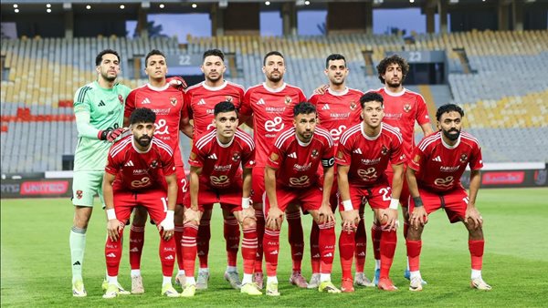 الأهلي يحسم موقفه من رحيل نجم الفريق