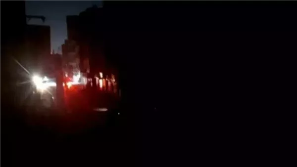 انفجار ضخم وانقطاع للكهرباء في "بندر عباس" جنوب إيران