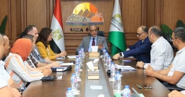 محافظ الجيزة يوجه بتعزيز منظومة النظافة وإحكام تطبيق الجمع السكنى بالهرم