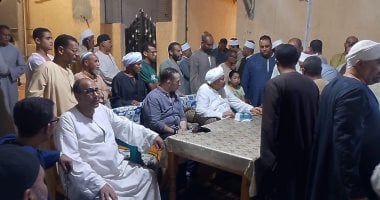 ساحة الطيب بالأقصر تشهد جلسة مصالحة عرفية بين عائلتى الحساسنة والهوارة