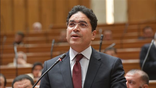 ضياء الدين داود يطالب بوقف التعامل على “أرض المنان” واستمرار التصالح بمخالفات البناء