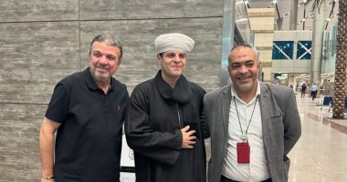 مشاهير الفن يؤدون الفريضة.. درة وتامر عاشور والليثى وأحمد سلامة فى الحرم