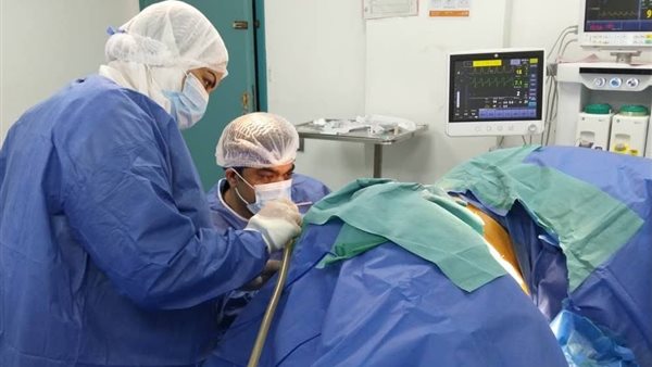 إجراء جراحة دقيقة وعاجلة بالمخ والأعصاب بطوارئ فاقوس