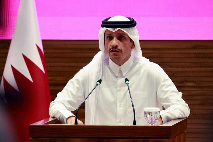 رئيس وزراء قطر يناقش مع وزير خارجية الكويت تنسيق الجهود لدعم الوساطة وخفض التصعيد بالمنطقة