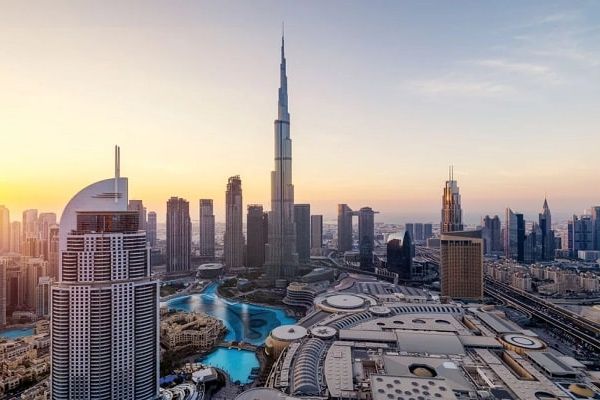صفارات الإنذار تدوي في الإمارات للمرة الأولى منذ وقف إطلاق النار خلال حرب إيران