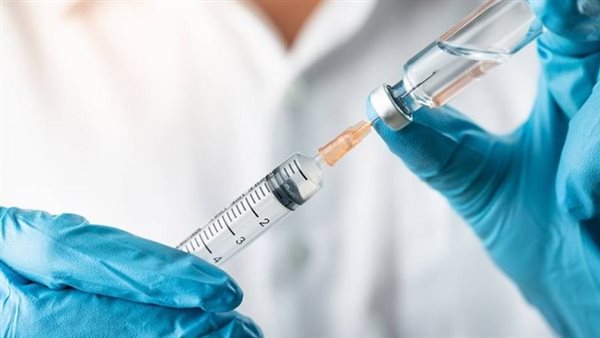 الصحة العالمية توضح جدول التطعيمات الأساسية لحديثي الولادة حتى مرحلة المراهقة