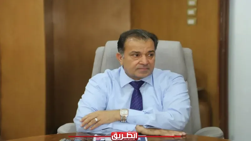 رئيس جامعة قنا يتابع تطوير الأداء بكلية الطب والمستشفيات الجامعية