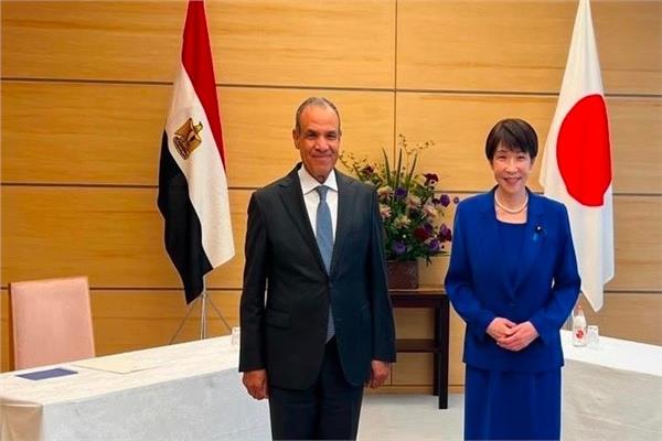 وزير الخارجية يسلم رسالة خطية من الرئيس السيسي لرئيسة وزراء اليابان