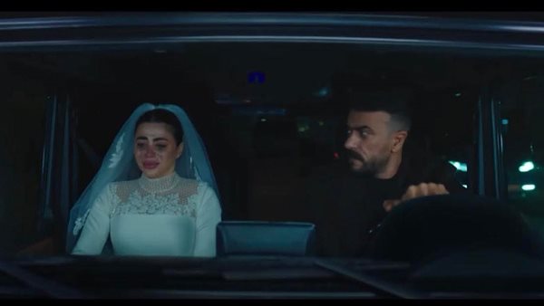 محمد ثروت يكشف سر زواجه من فاتن الجهوري في الحلقة 13 من "علي كلاي"