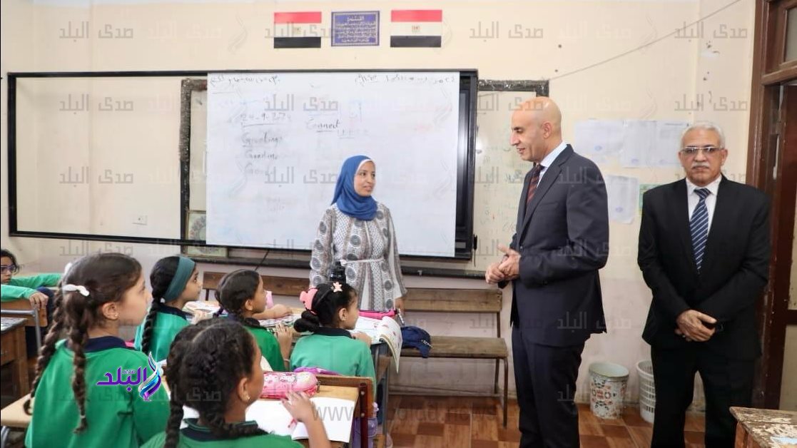 تحسين أحوال للمعلمين.. تربوي: 10 محاور يجب وضعها بأولويات وزير التعليم بعد التجديد له