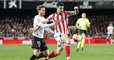 فيفا يمنع أتلتيك بلباو الإسباني من قيد لاعبين حتى 2028