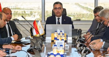 وزير التموين يتابع آليات تنفيذ المشروع القومي لسلسة منافذ كاري أون