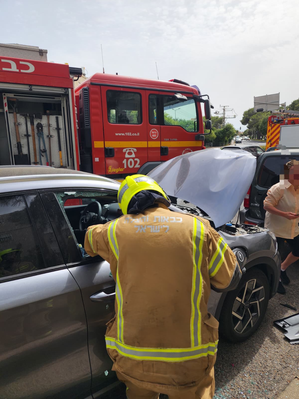 حيفا: اصابتان جراء حادث طرق بين شاحنة واربع سيارات